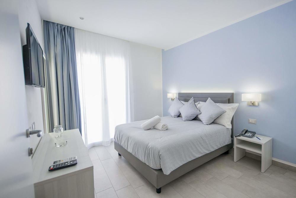 Ossuna Bay Hotel Boutique Cefalù Extérieur photo